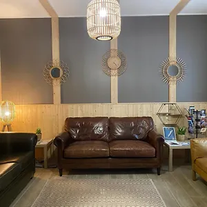 Bohobos Hostel Antibes
